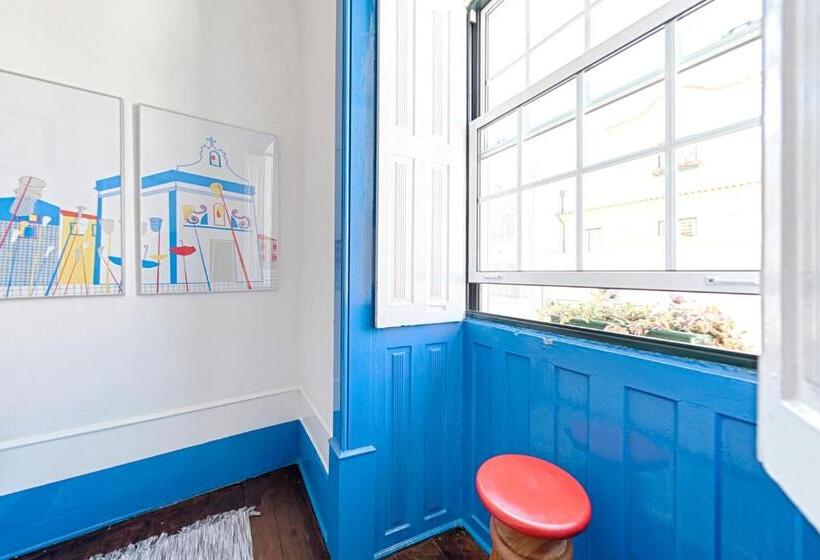 غرفة قياسية, Ponto De Abrigo