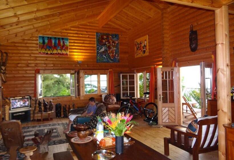 سوییت با چشمانداز باغ, Le Chalet La Fontaine Saint Leu