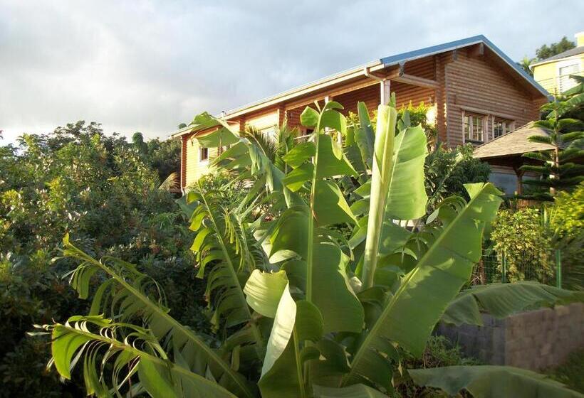 سوییت با چشمانداز باغ, Le Chalet La Fontaine Saint Leu