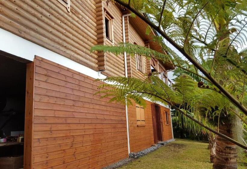 سوییت با چشمانداز باغ, Le Chalet La Fontaine Saint Leu