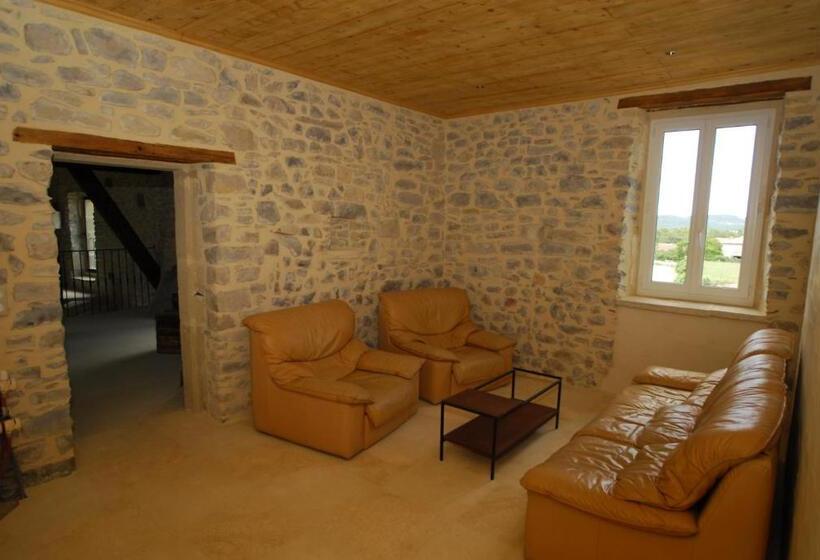 غرفة قياسية ثلاثية, Le Coing Des Vignes