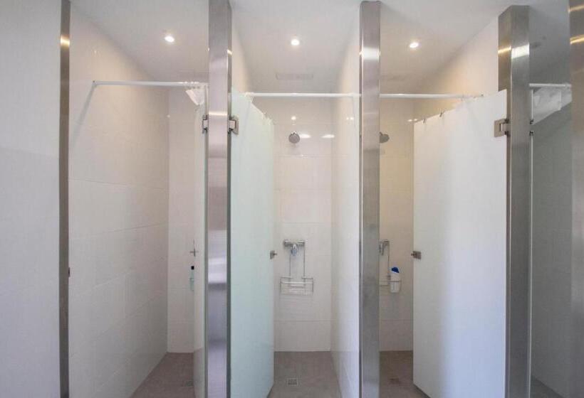 バス共有のスタンダードルーム, Sa Fita Backpackers   Albergue Juvenil