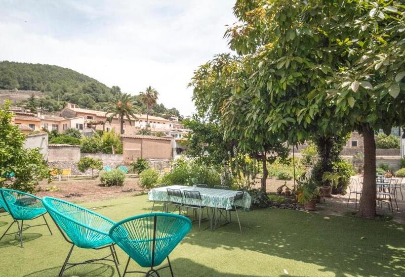 バス共有のスタンダードルーム, Sa Fita Backpackers   Albergue Juvenil