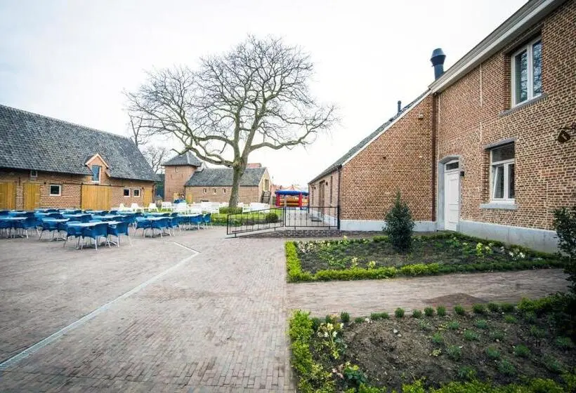 デラックスファミリールーム, De Blauwe Hoeve