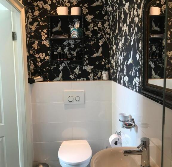 اتاق استاندارد, Bed & Breakfast Diemerbrug