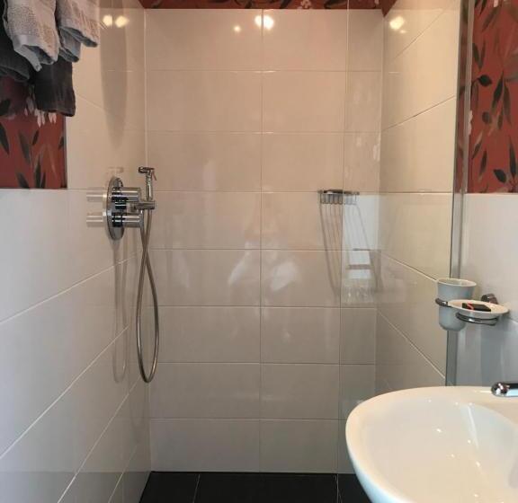 اتاق استاندارد, Bed & Breakfast Diemerbrug