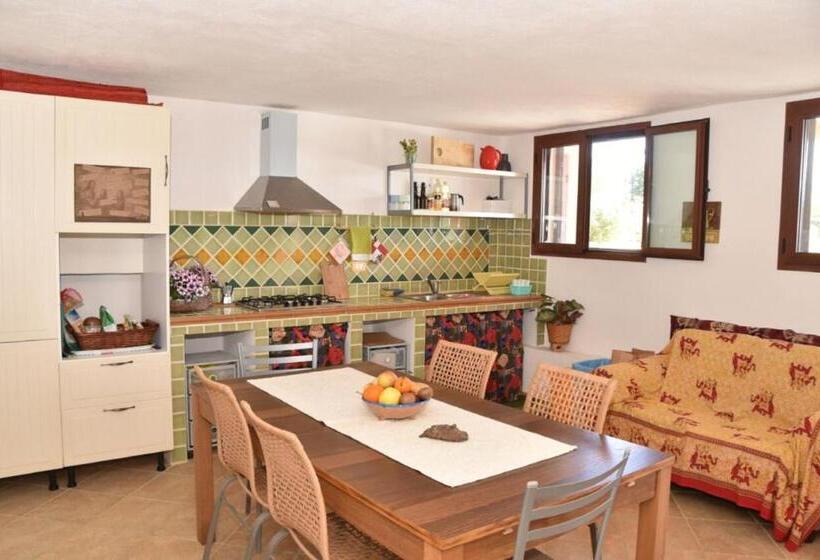 スタンダードトリプルルーム, Affittacamere Casa Maica