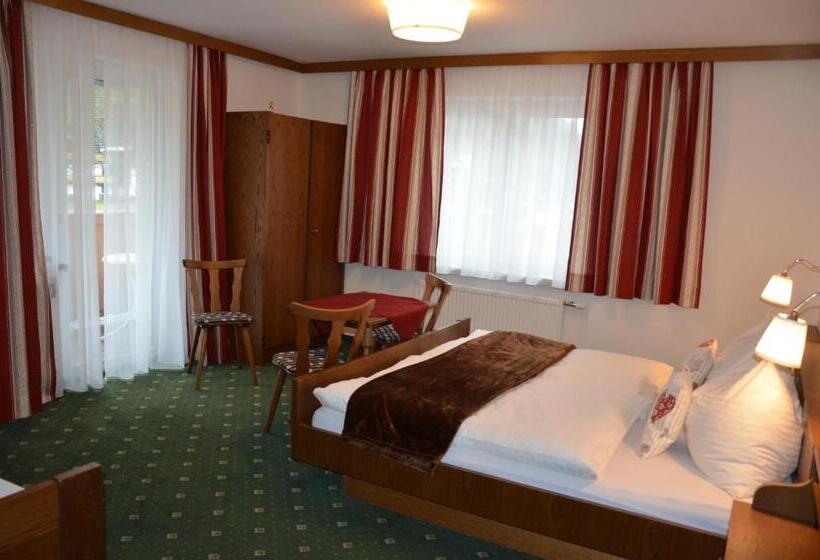 חדר סטנדרט לשלושה, Haus Bergland