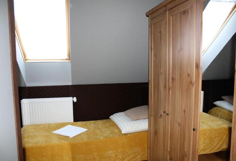 Номер Стандарт, Rembrandt Vendégház