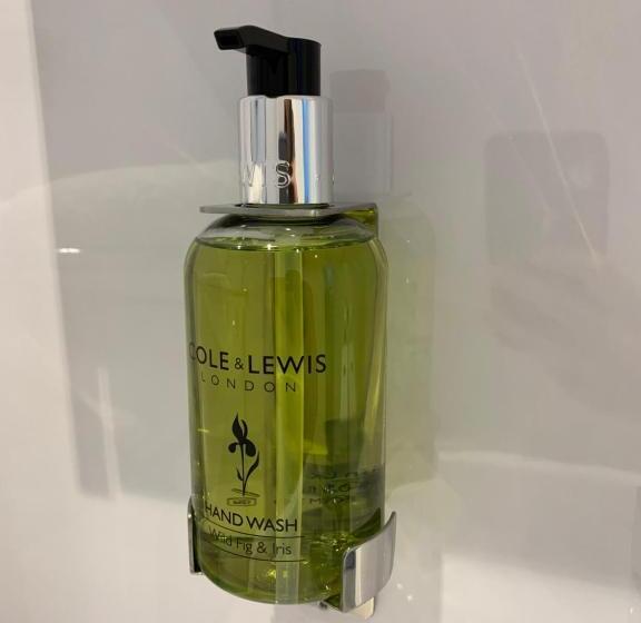 اتاق استاندارد یک نفره, Sandvilla Guesthouse