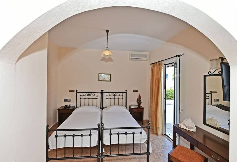 豪华工作室, Akti Aegeou