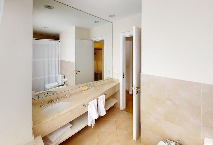 سوییت با چشمانداز باغ, Bens L Hôtel Palermo