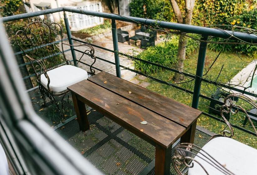 سوییت با چشمانداز باغ, Bens L Hôtel Palermo