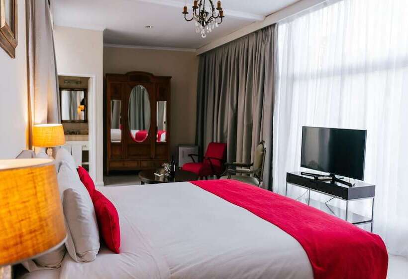 سوییت, Bens L Hôtel Palermo