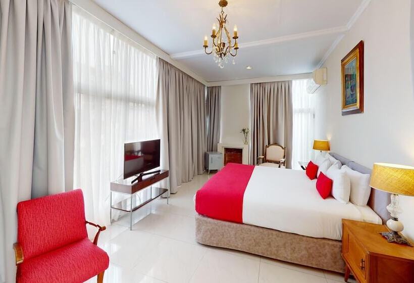 سوییت, Bens L Hôtel Palermo