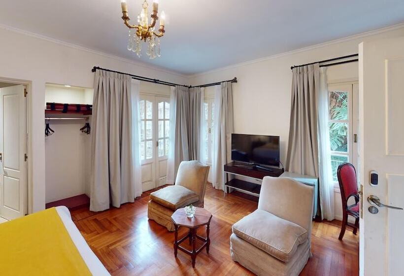 سوییت با چشمانداز باغ, Bens L Hôtel Palermo