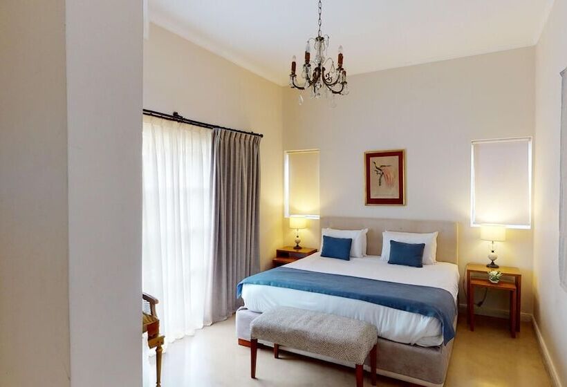 سوییت با چشمانداز باغ, Bens L Hôtel Palermo