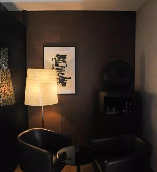 اتاق لوکس با بالکن, Divina Luxury