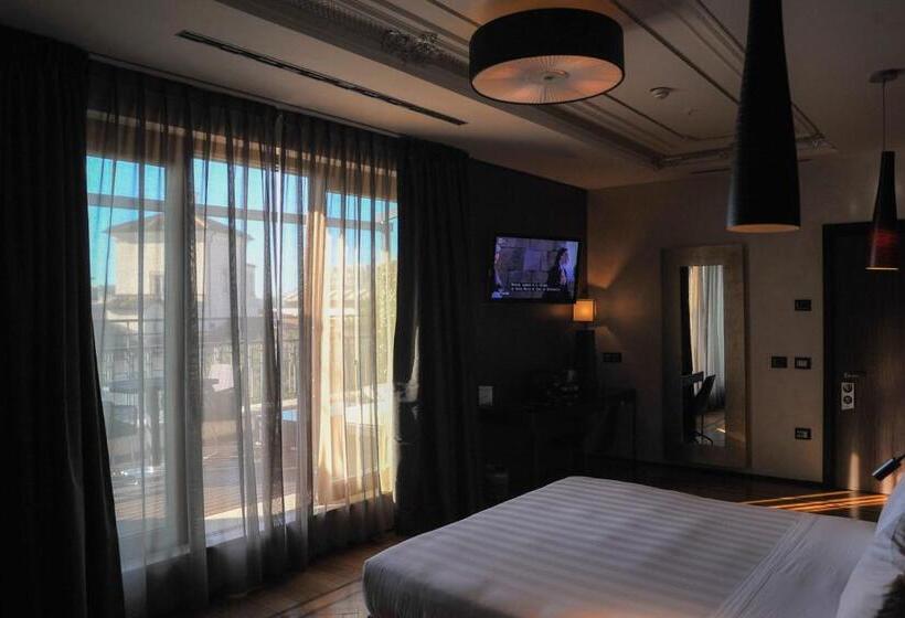 חדר דלוקס עם מרפסת, Divina Luxury