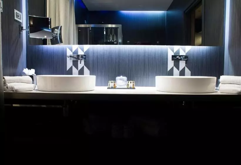 اتاق لوکس, Divina Luxury
