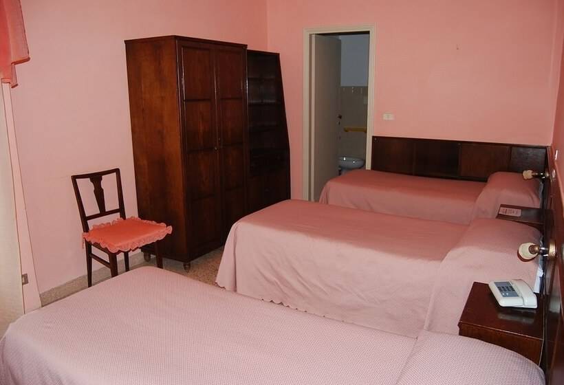 اتاق استاندارد سه نفره, Cittadella Laudato Si