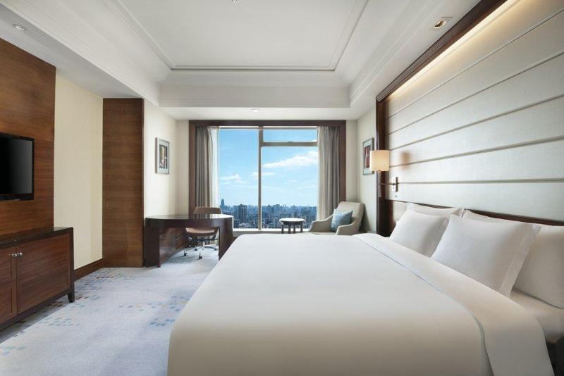 Номер Клуб, Crowne Plaza Nanchang Riverside, An Ihg