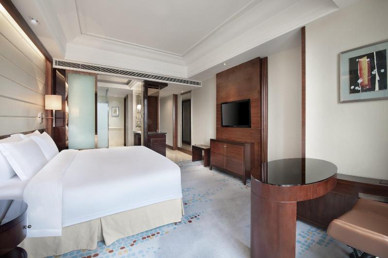 Номер Клуб, Crowne Plaza Nanchang Riverside, An Ihg