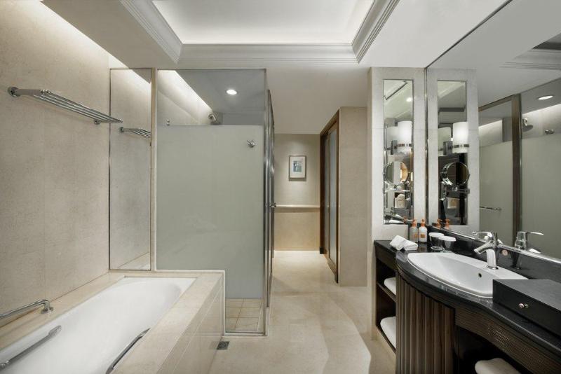 Номер Клуб, Crowne Plaza Nanchang Riverside, An Ihg