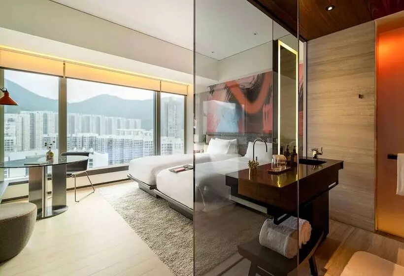 اتاق استاندارد با چشم‌انداز, East Hong Kong