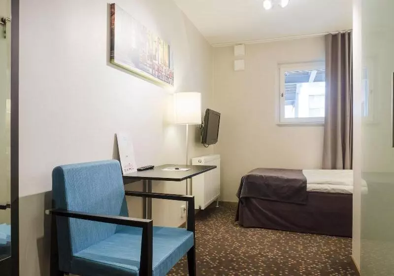 Standard Yhden Hengen Huone, Finn Apartments