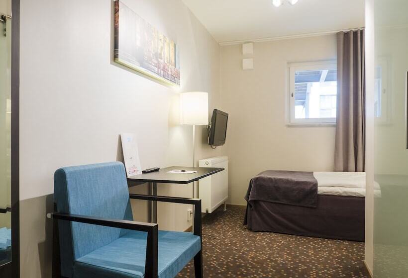 اتاق استاندارد یک نفره, Finn Apartments