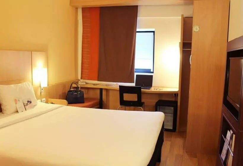 اتاق استاندارد با تخت دوبل, Ibis Constantine