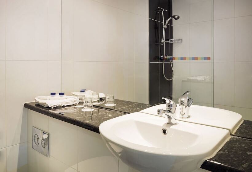 חדר סטנדרט נוף לים, Park Inn By Radisson Palace