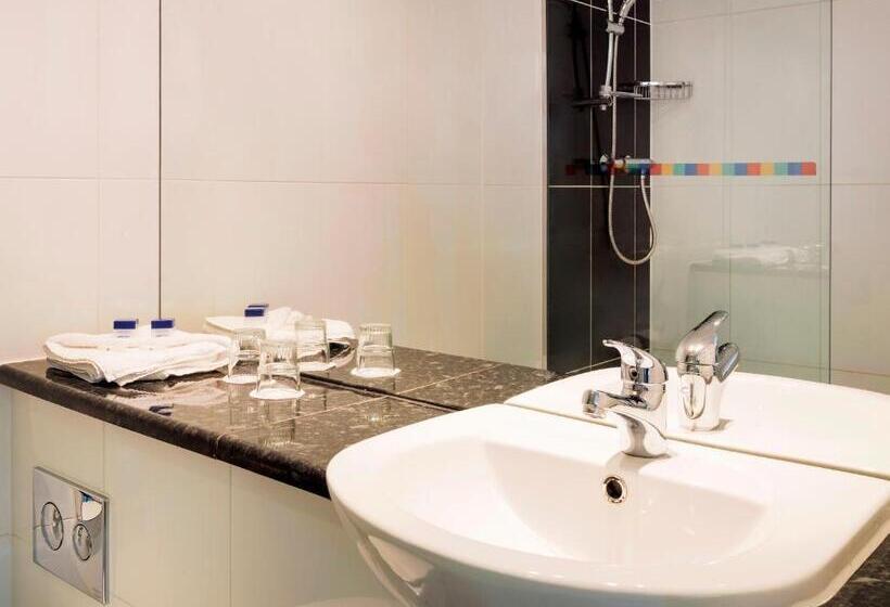 חדר סטנדרט נוף לים, Park Inn By Radisson Palace