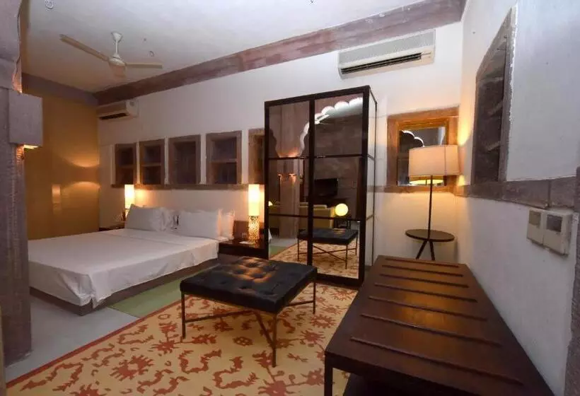 スイート, Raas Jodhpur