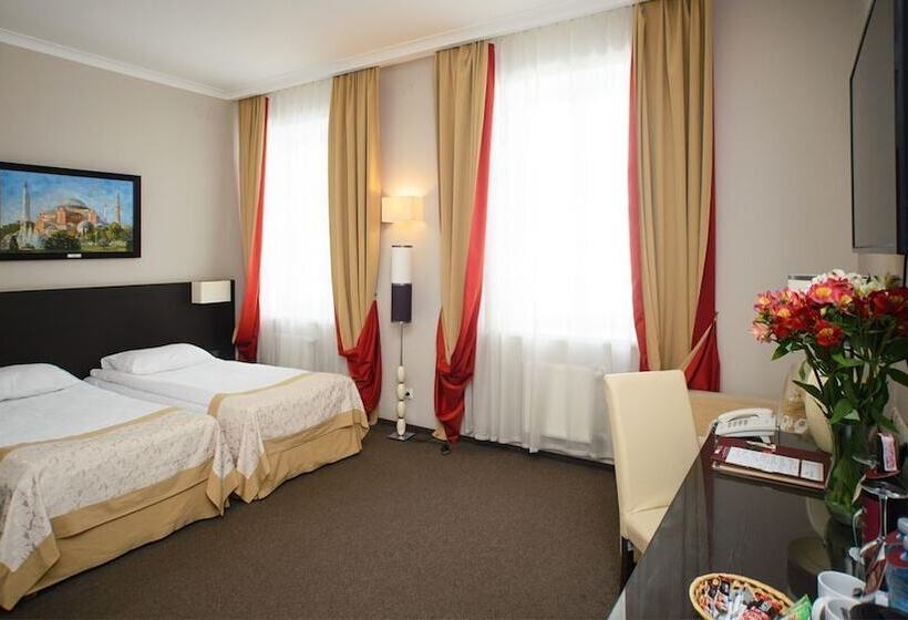 חדר סופריור, Optima Collection Kharkiv