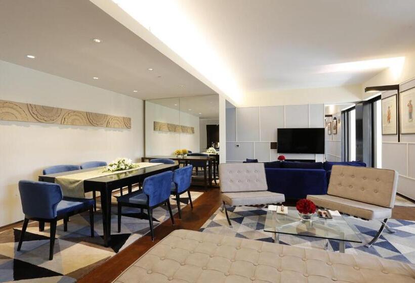 Люкс с Террасой, The Lodhi – A Member Of The Leading Hotels Of The World