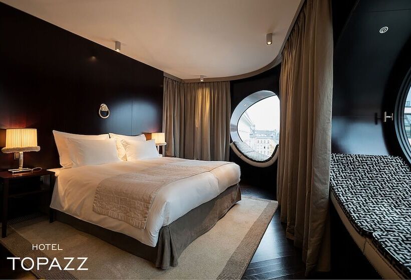 غرفة برستيج, Topazz & Lamée