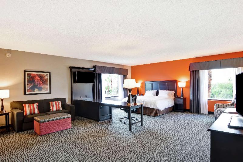 高级大房间, Topazz & Lamée