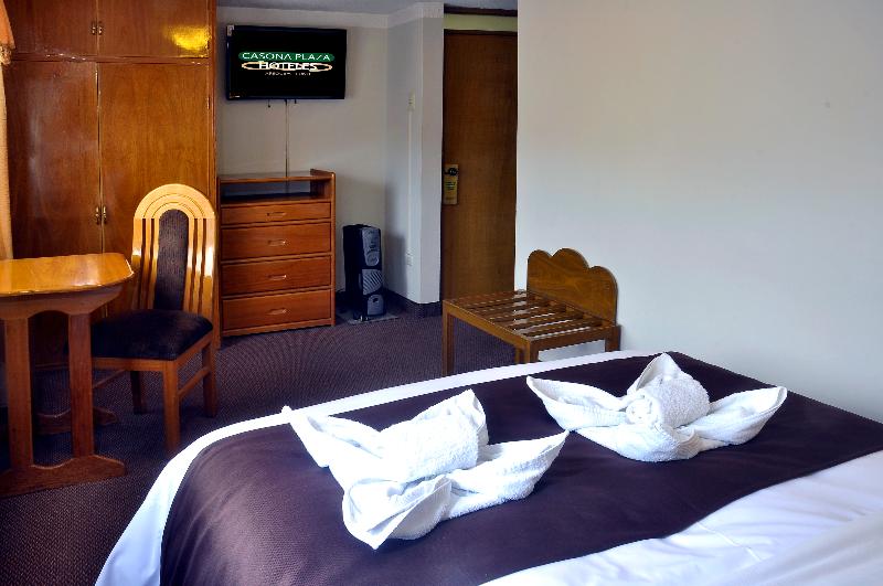 豪华房间, Topazz & Lamée