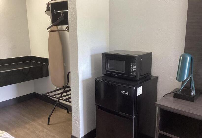 高品质的四人房间, Motel 6 Lantana West Palm Beach, Fl