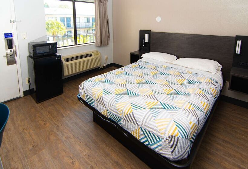 Номер Стандарт Адаптированный для Инвалидов, Motel 6 Lantana West Palm Beach, Fl