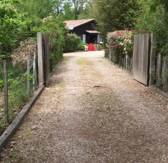 标准房带园景, Chambre D Hôte Maison De L Amitié