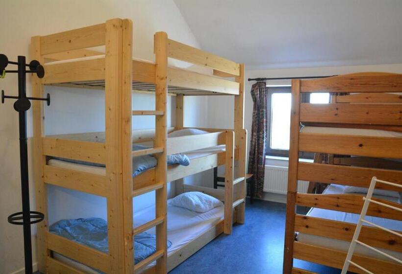 غرفة عائلية, Le Fagotin   Youth Hostel