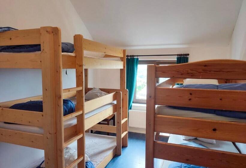 Семейный Номер, Le Fagotin   Youth Hostel