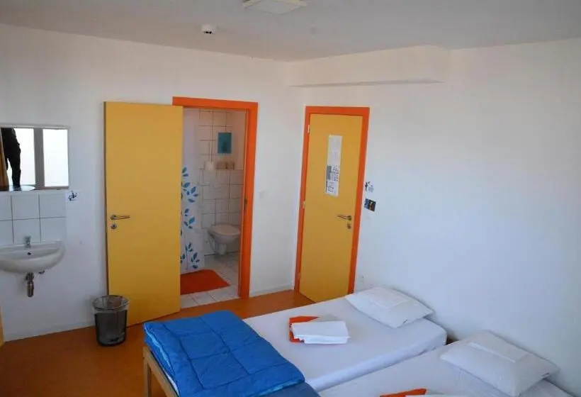 اتاق استاندارد, Le Fagotin   Youth Hostel