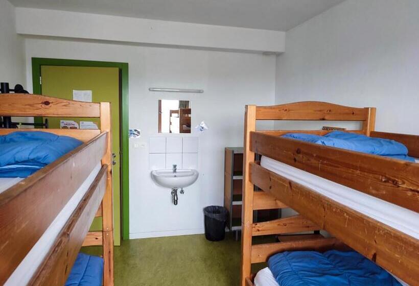 غرفة قياسية رباعية حمام مشترك, Le Fagotin   Youth Hostel