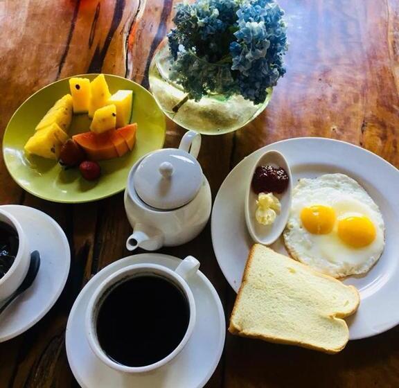 בקתה סופריור, Alam Taman Villa