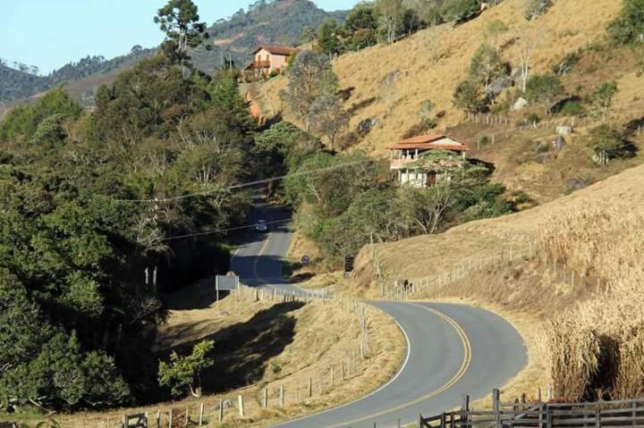 スタンダードトリプルルーム, Pousada Antigo Caminho Do Ouro