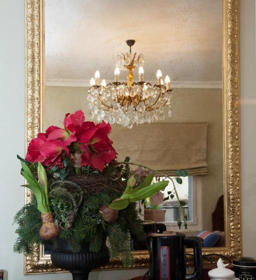 سوییت, Villa Di Malpasso